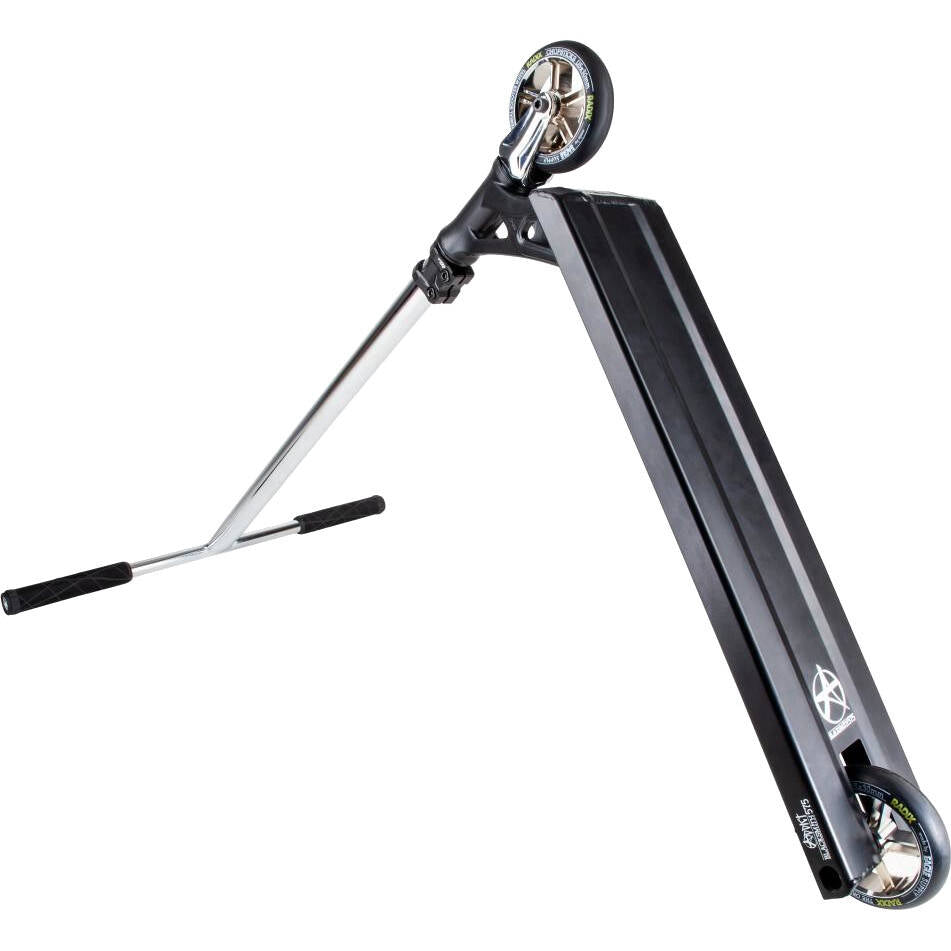 Addict Revenger Stunt Scooter - Black/Chrome