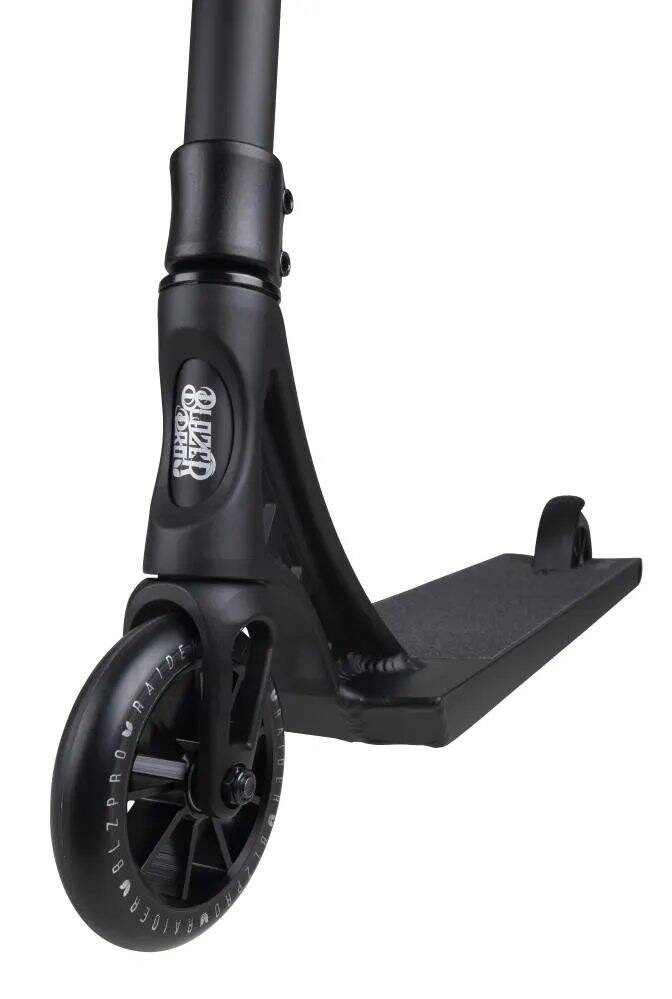 Blazer Pro Raider Stunt Scooter - Black/Silver