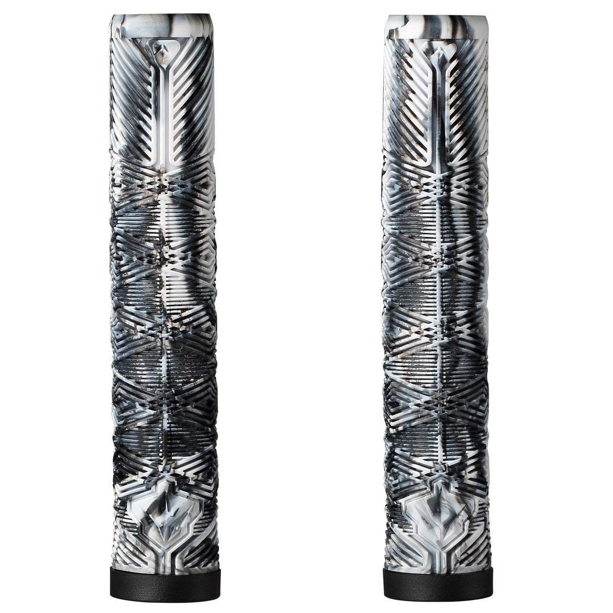 Blunt V3 160mm Bar Grips - Black/White