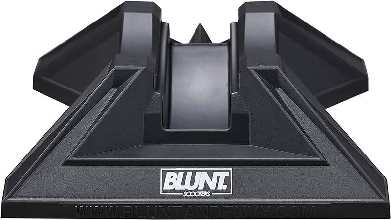 Blunt Scooter Stand V2
