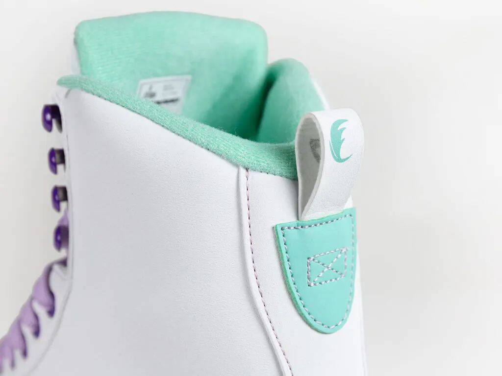 Chaya Melrose Quad Roller Skates - White/Teal