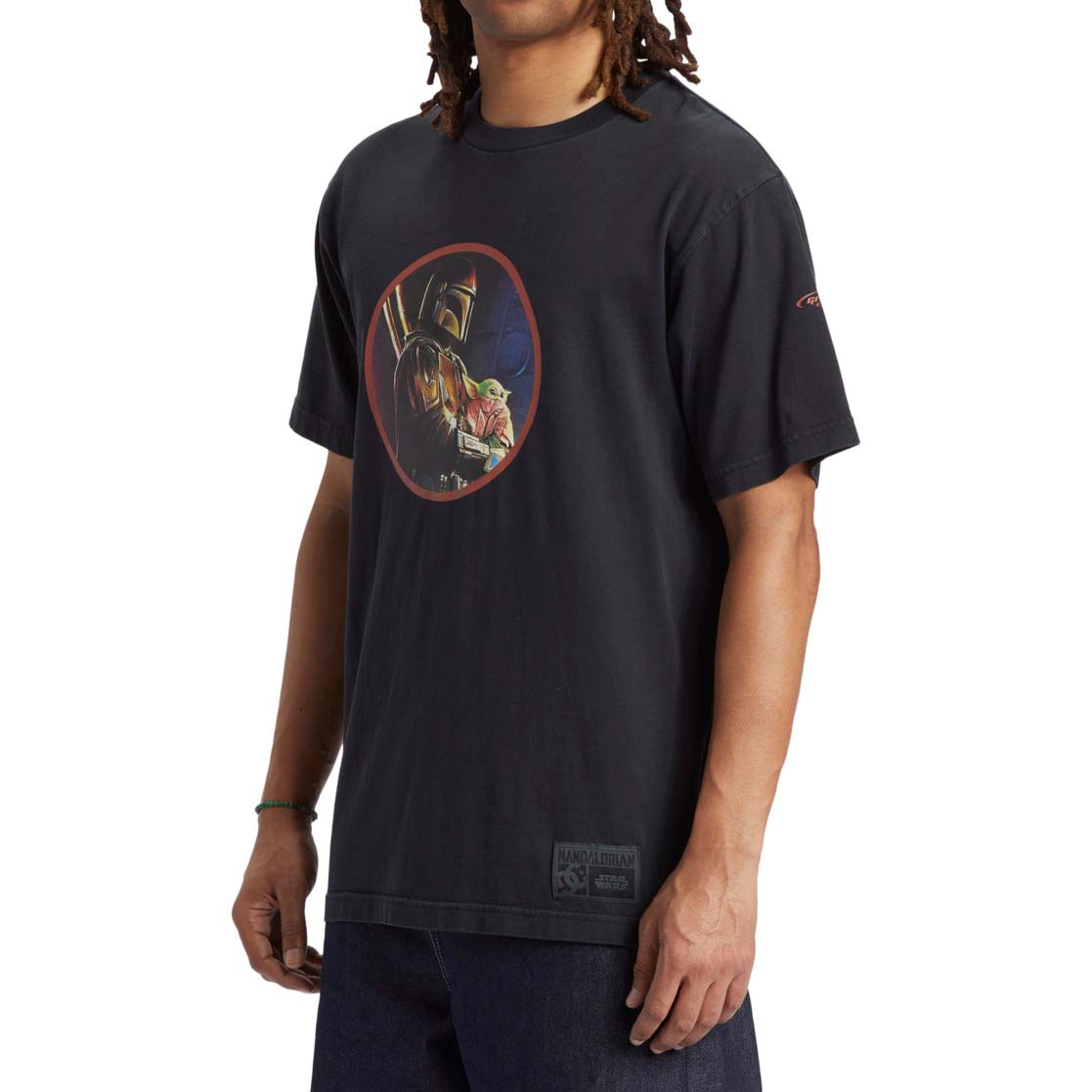 DC x Mandalorian Mando & The Child T Shirt - Black Pigment Dye