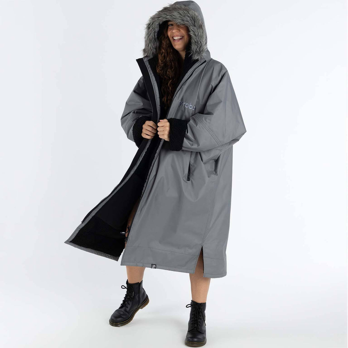 Dryrobe Alpine Adults Advance Long Sleeve Changing Robe - Charcoal