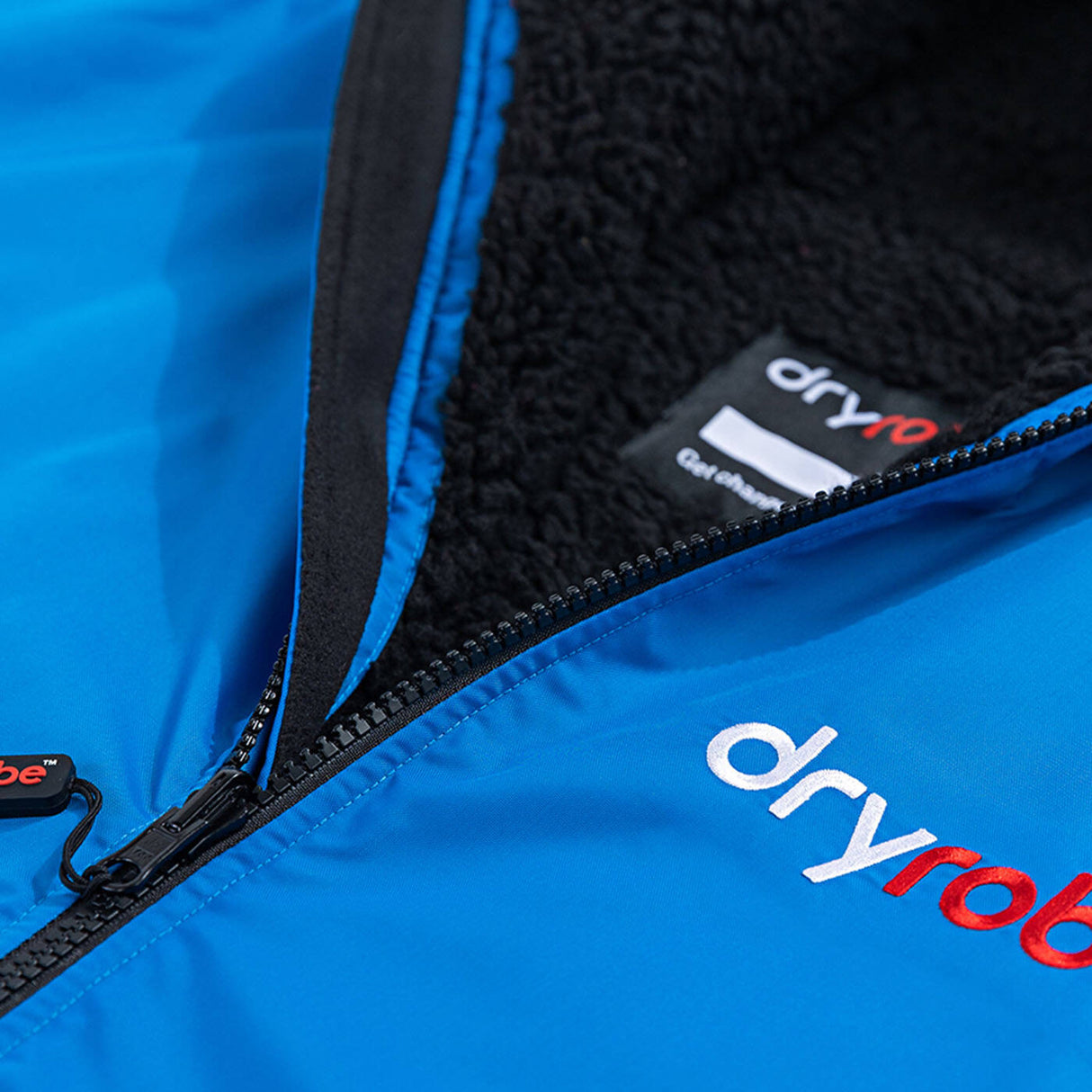 Dryrobe Advance Long Sleeve V3 Changing Robe - Cobalt Blue/Black