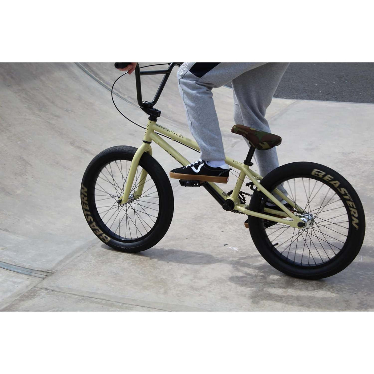Eastern Cobra 20" Complete BMX - Tan/Camo