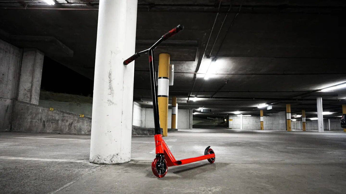 Fuzion Z250 Stunt Scooter - Red