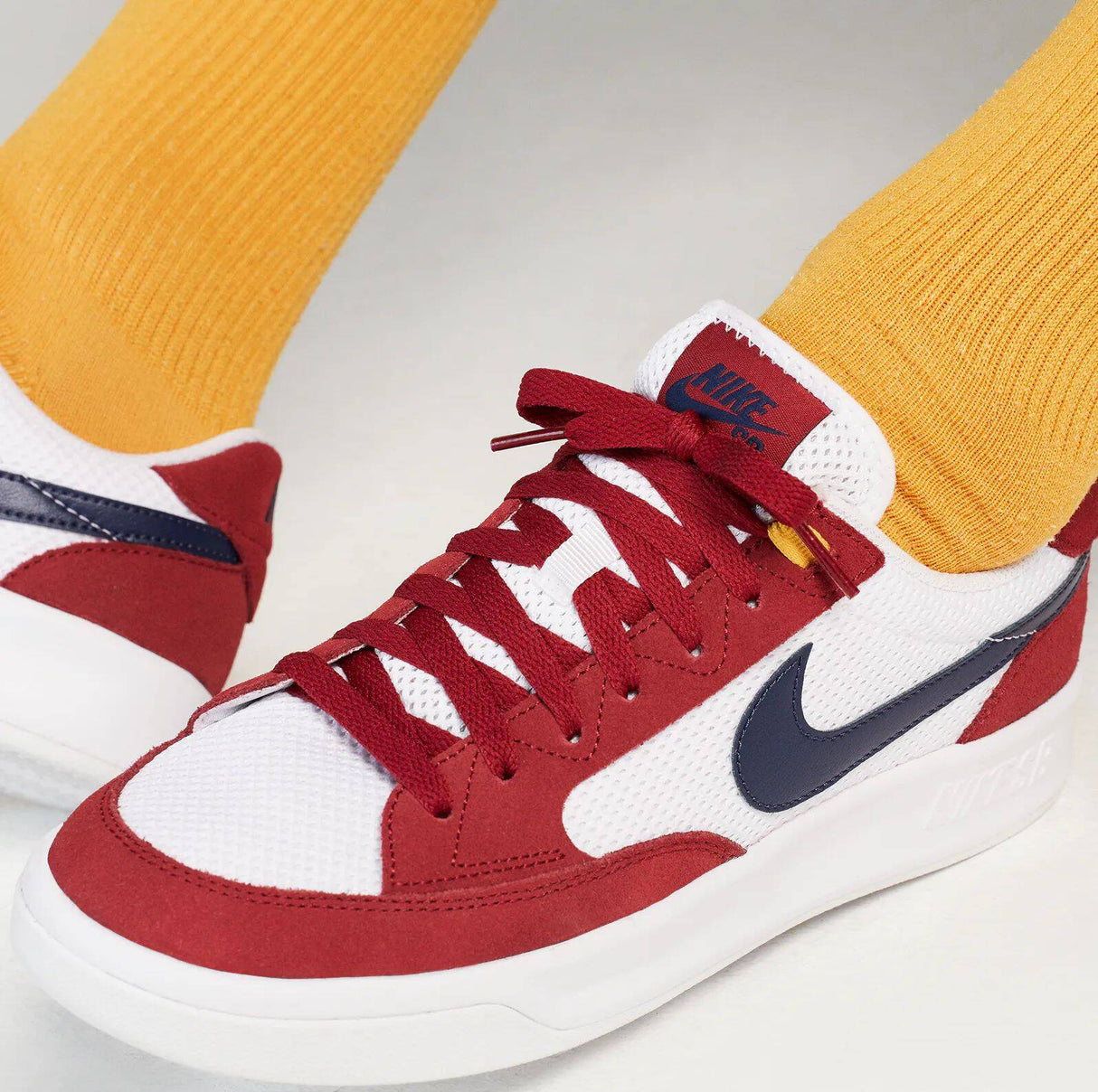 Nike SB Adversary Skate Shoes - Pomegranate/Midnight Navy-Pollen-White