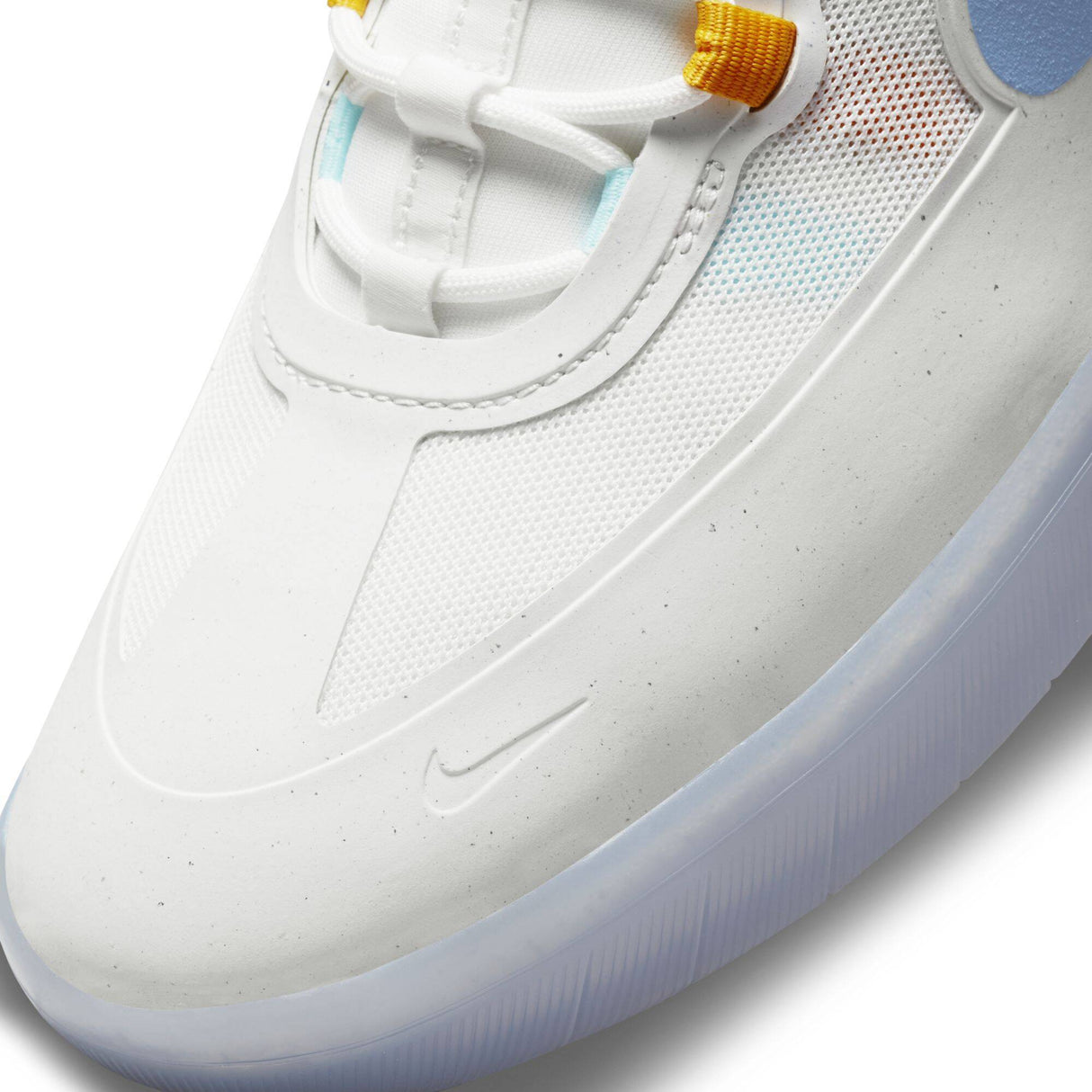 Nike SB Nyjah Free 2 Skate Shoes - Summit White/Coast-Pink Salt-Lilac