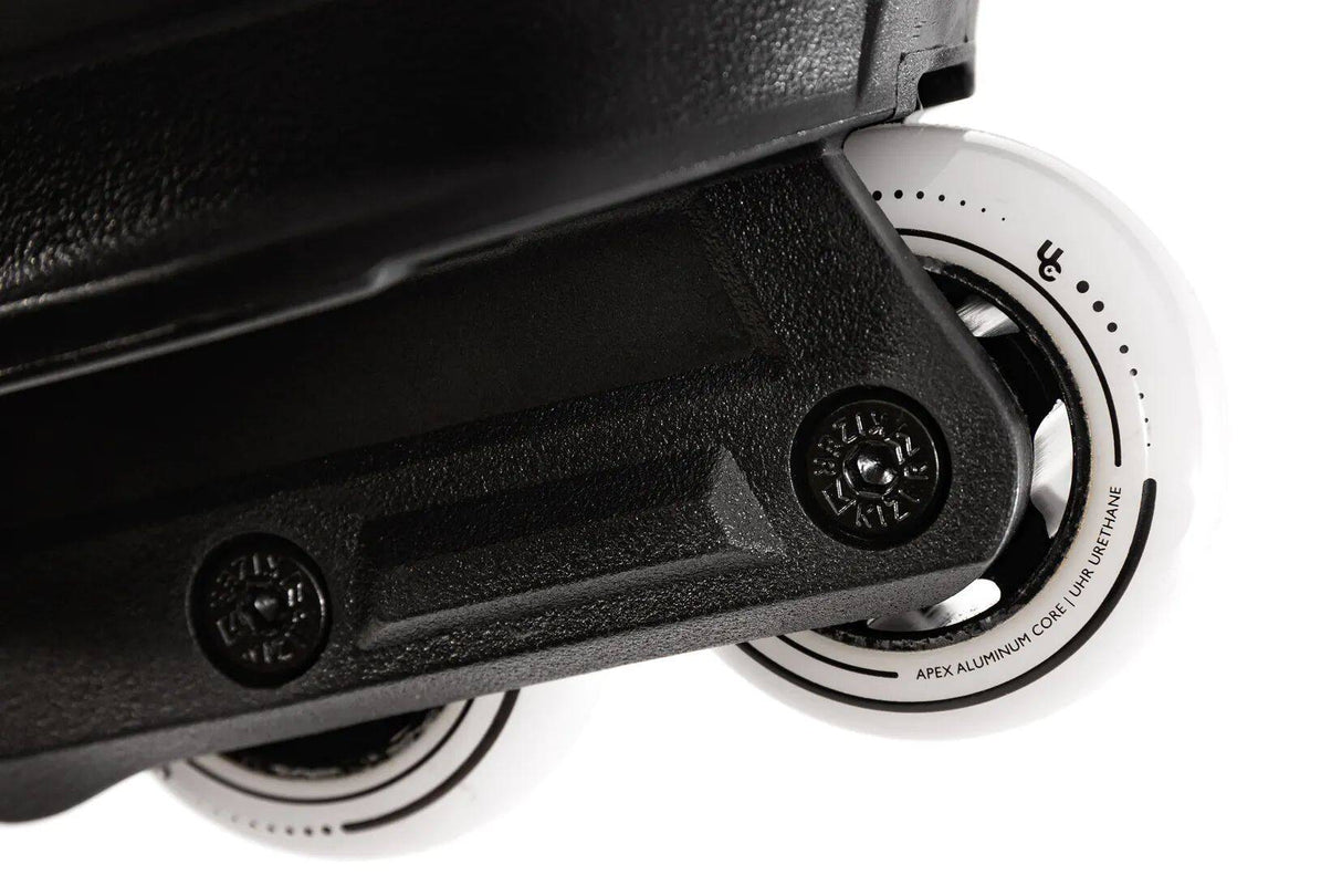 USD Aeon 60 XXI Aggressive Skates - Black