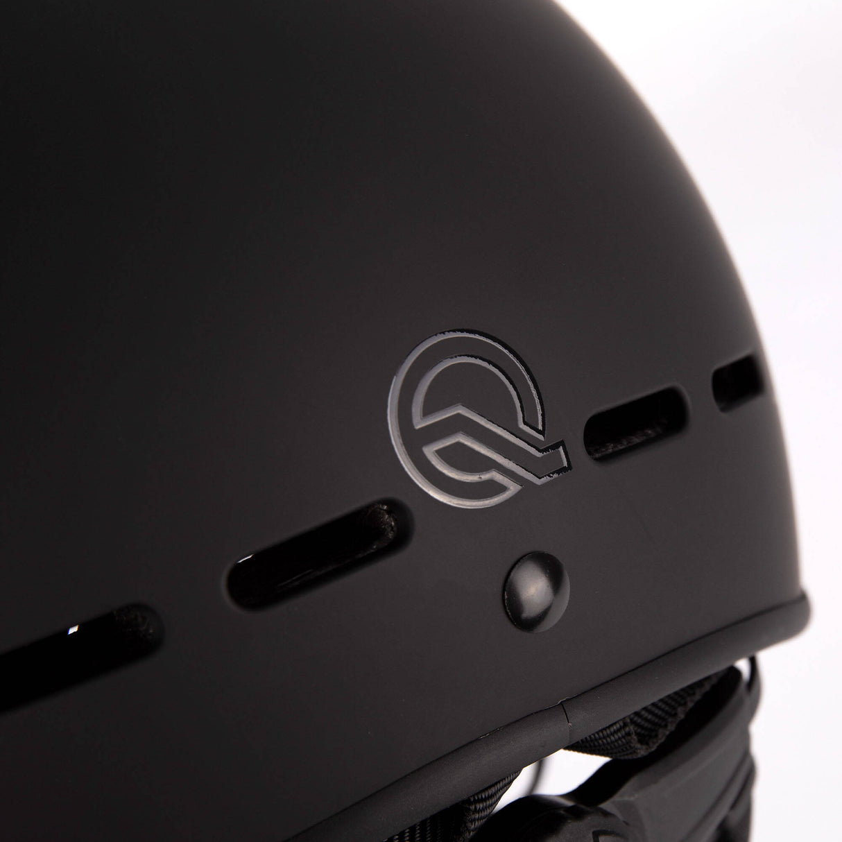 QUBA Quest Helmet - Black