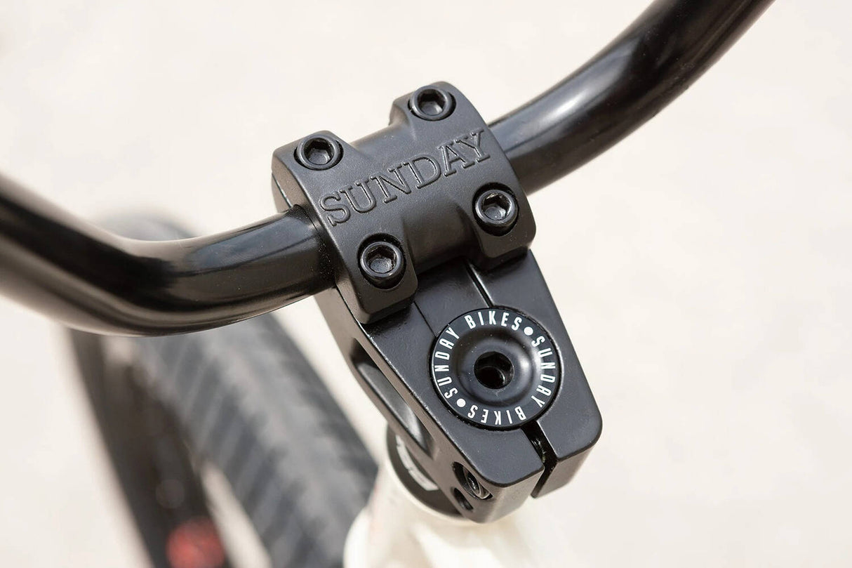 Sunday 2022 Soundwave Freecoaster Complete BMX - Gary Young Signature
