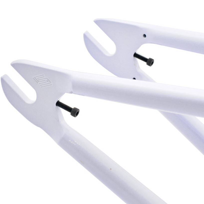 United Incarnate V2 BMX Frame - Gloss White 20.8''