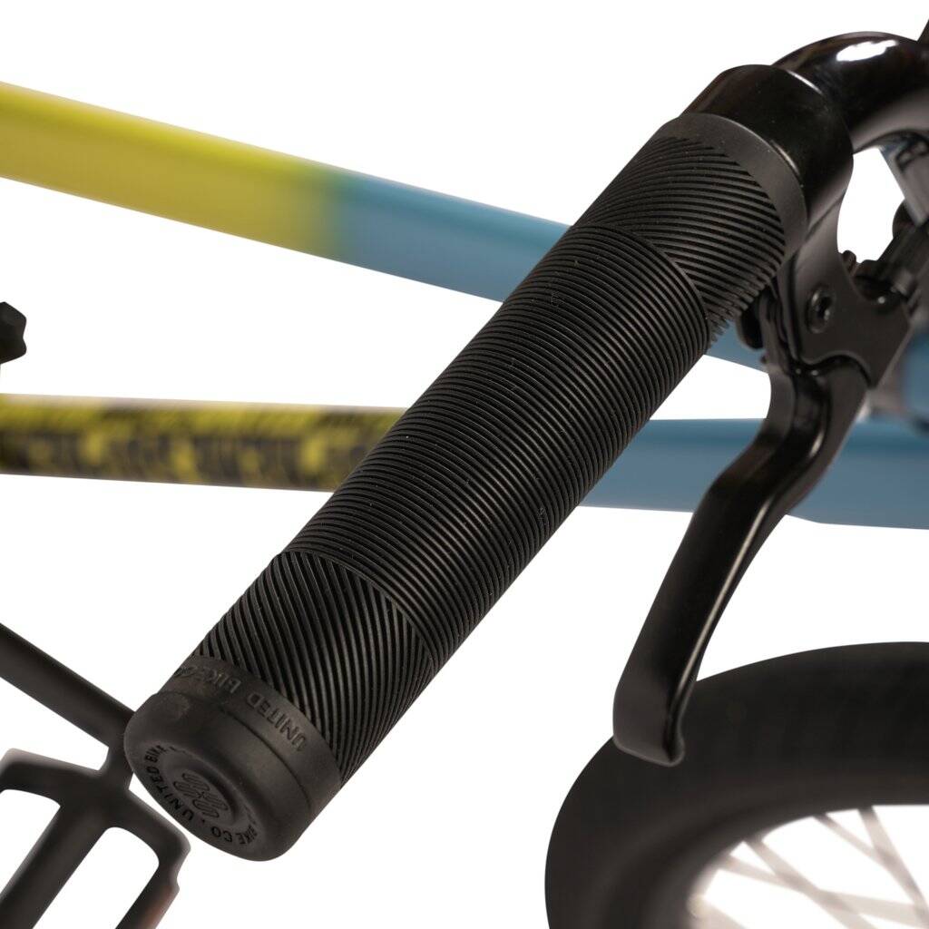 United Supreme 20.75'' Complete BMX - Yellow/Turquoise Fade