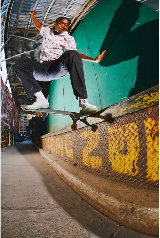 Vans AVE Pro (Beatrice Domond) Skate Shoes - Bonejade
