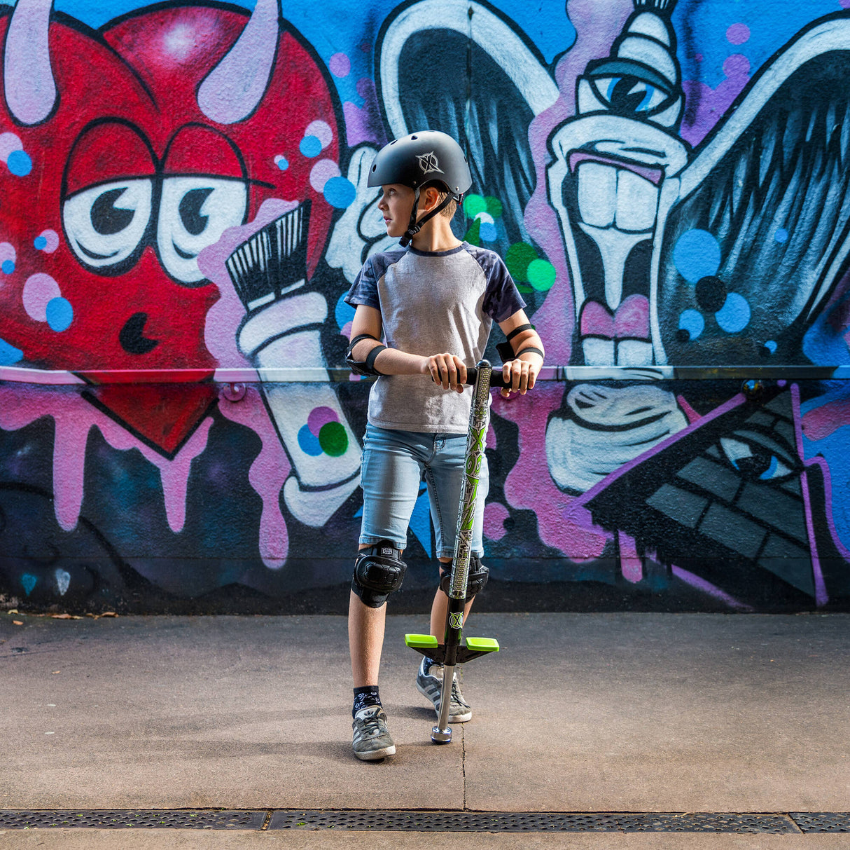 Xootz Pogo Stick - Black/Green