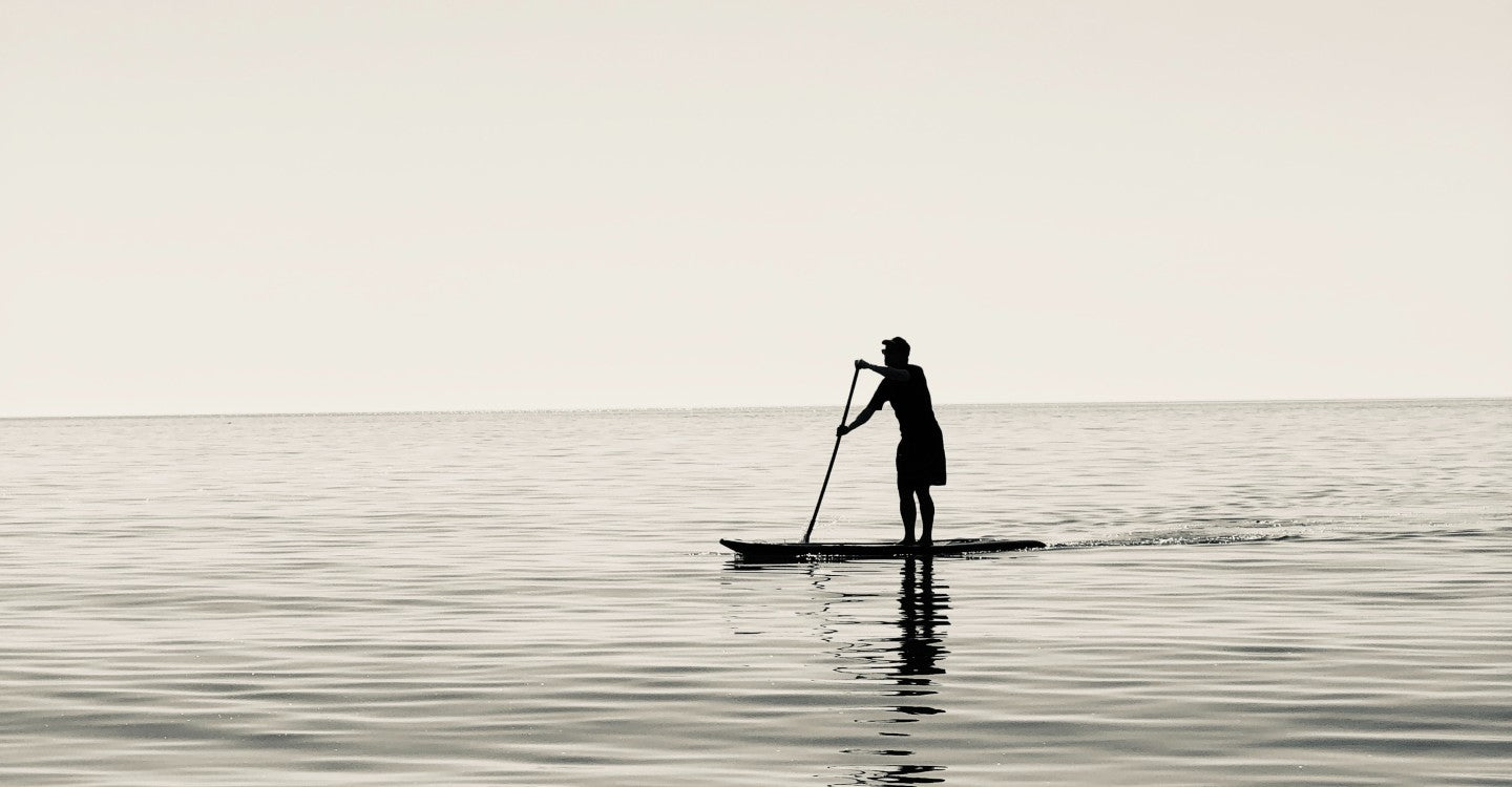 Top Places for Paddle Boarding Nearby (Europe Guide)