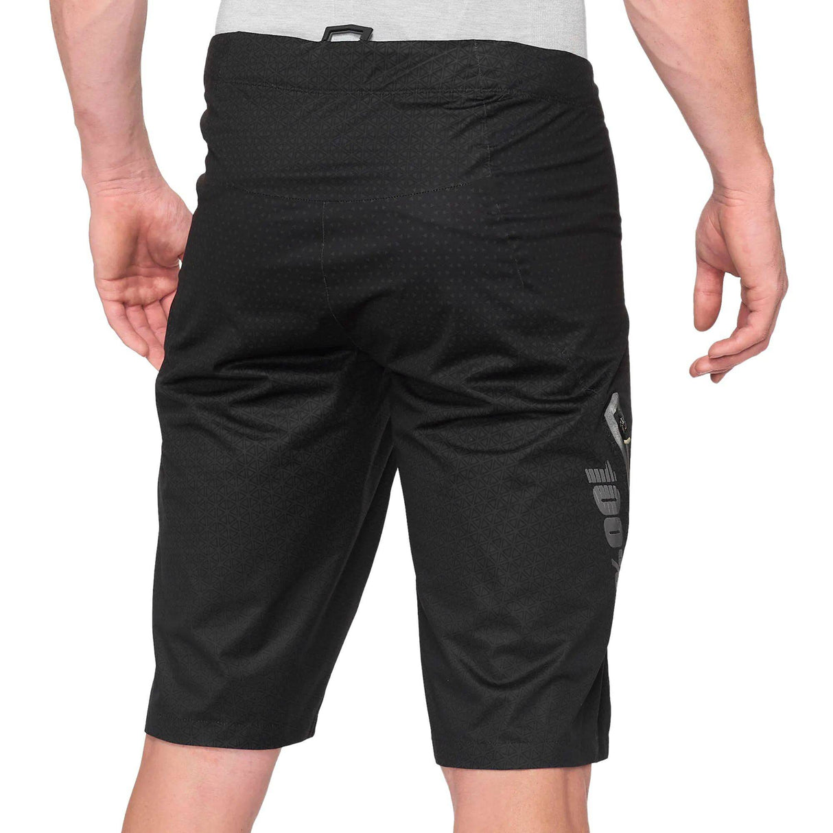 100% Hydromatic Shorts - Black