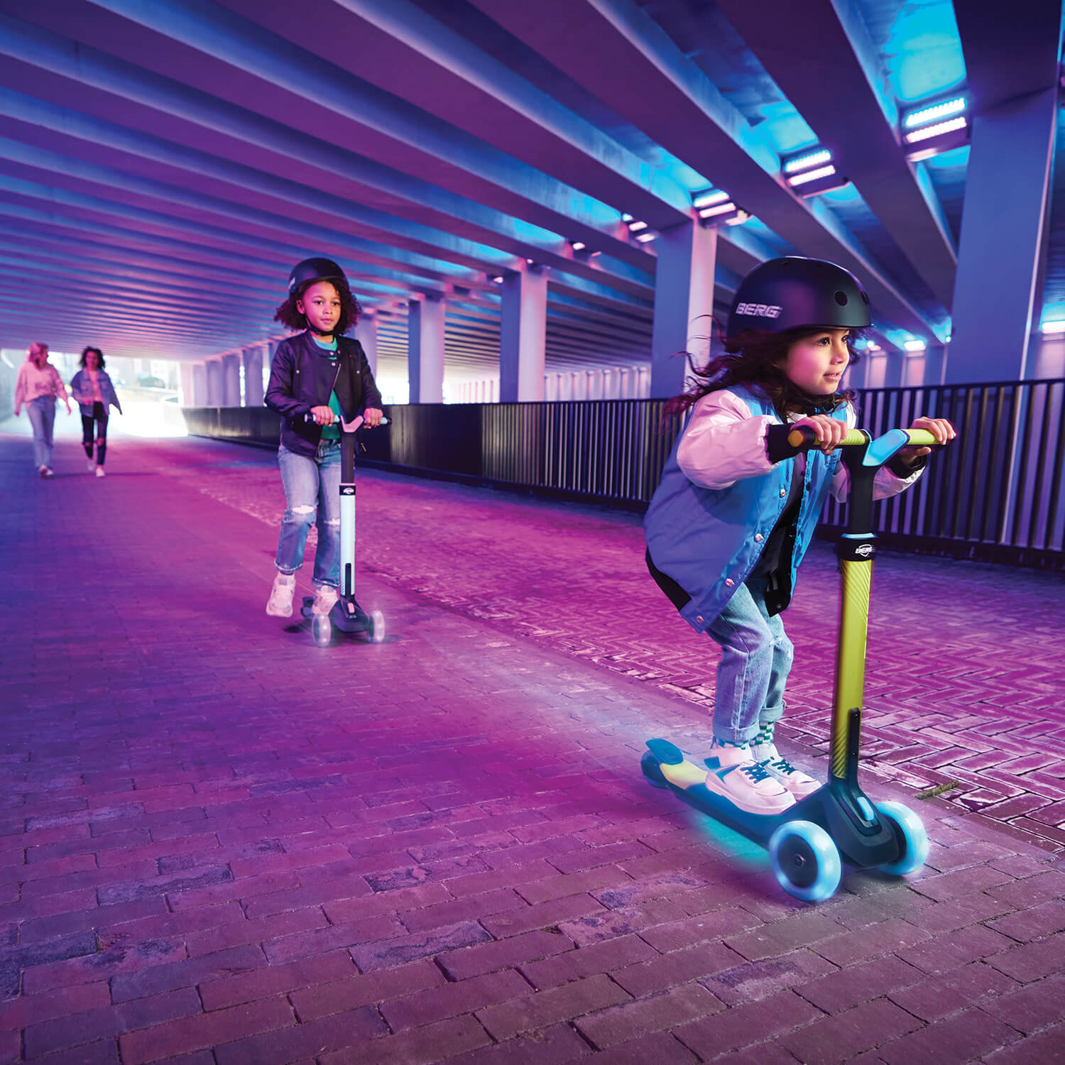 BERG Nexo Foldable Lights 3 Wheeled Scooter - Blue