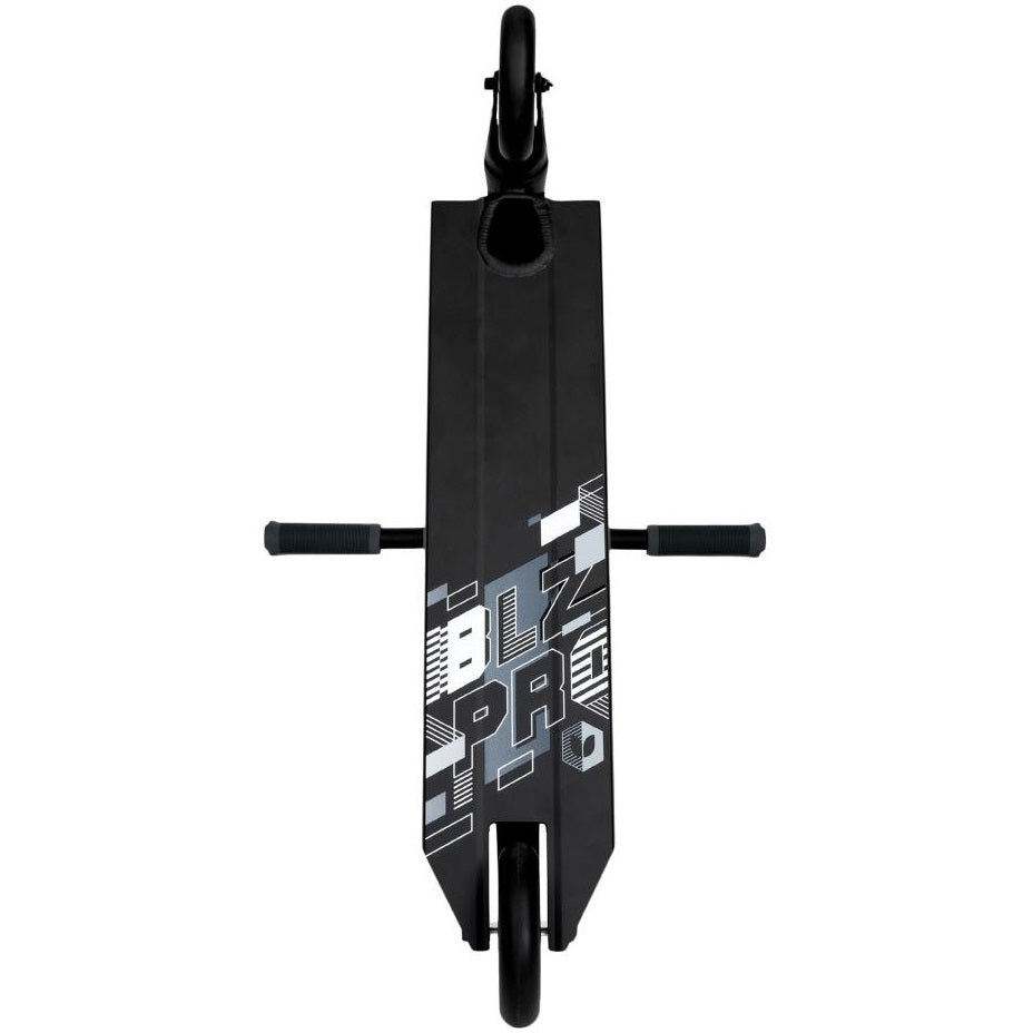 Blazer Pro Outrun 3 Stunt Scooter - Black/Black