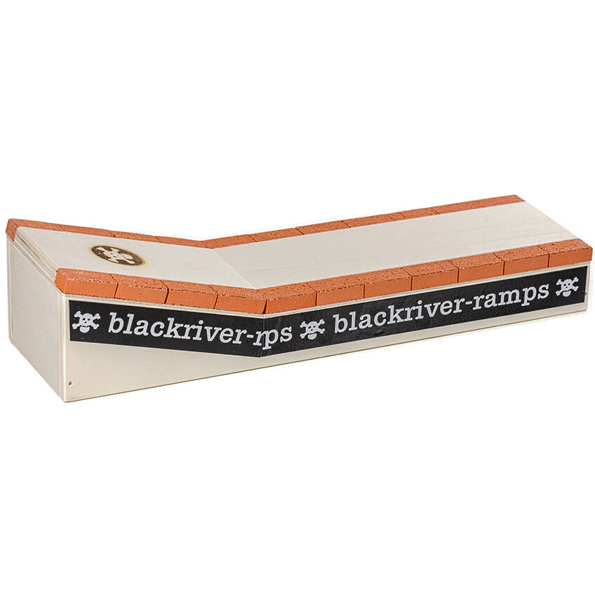 Blackriver Finger Ramp - Brick Curb
