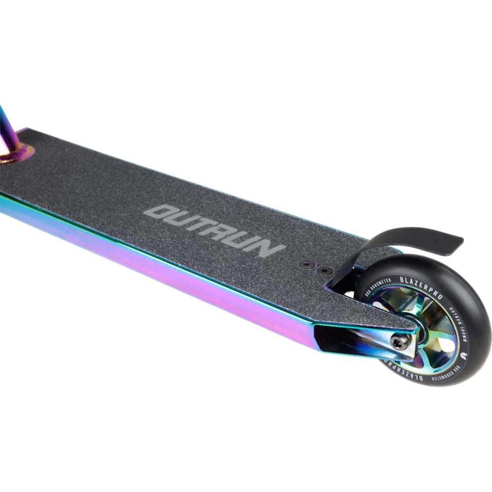Blazer Pro Outrun 2 FX Stunt Scooter - Neochrome