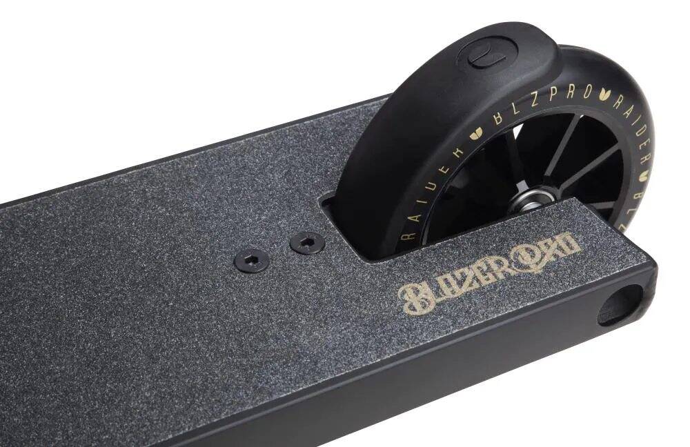 Blazer Pro Raider Stunt Scooter - Black/Gold