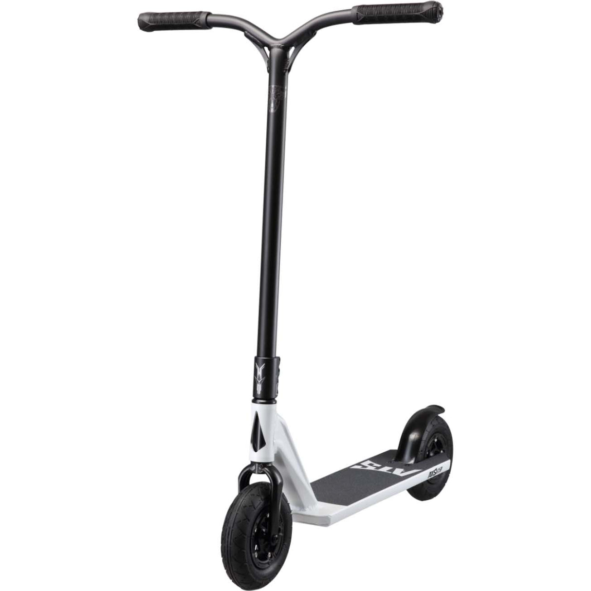 Blunt ATS S2 Bull Dirt Scooter - White/Black