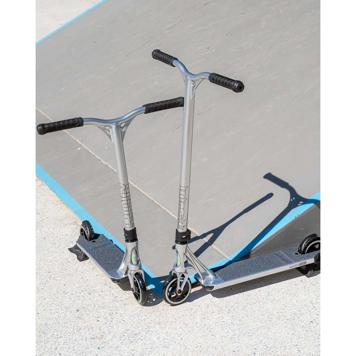 Blunt Envy Prodigy S9 XS Stunt Scooter - Chrome