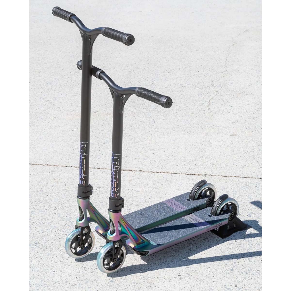Blunt Envy Prodigy S9 XS Stunt Scooter - Matted Oil Slick