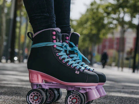 Chaya Melrose Quad Roller Skates - Black/Pink