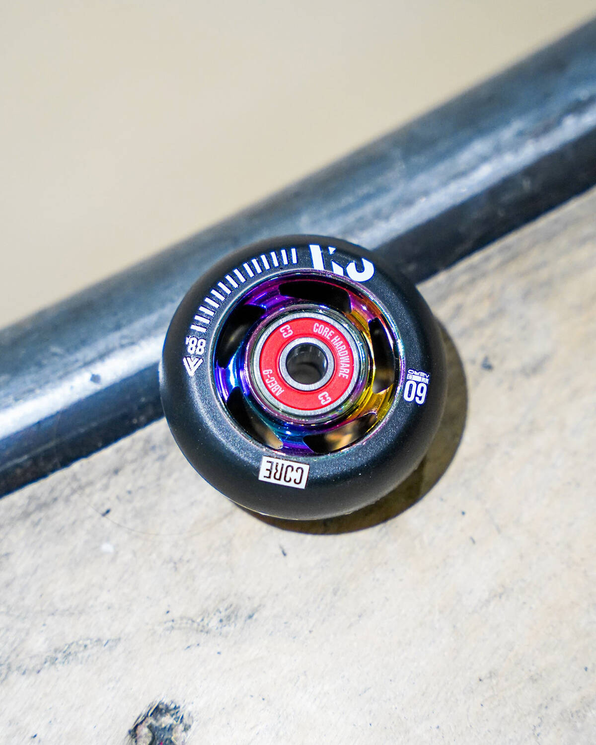 CORE Aero Inline Skate Wheels - Black/Neochrome 60mm