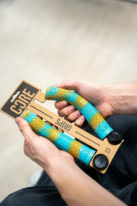 CORE Skinny Boy 170mm Scooter Grips - Beach (Teal/Gum)