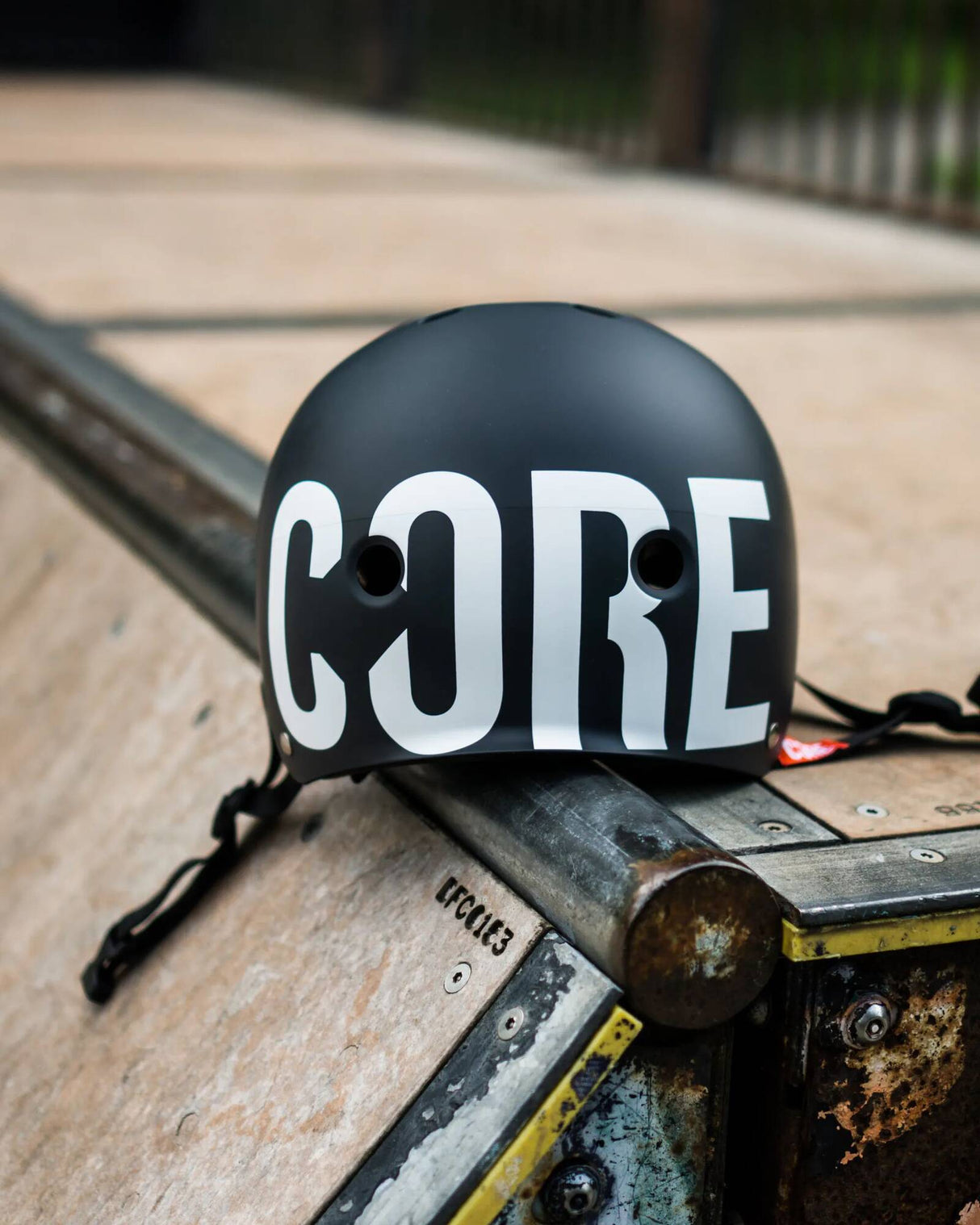 Core Street Helmet - Black/White