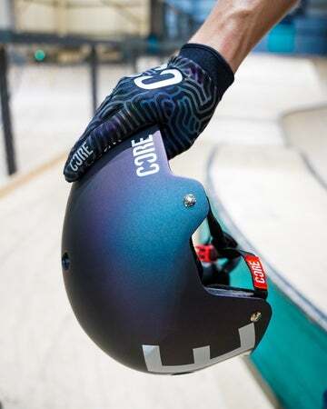 CORE Street Helmet - Chameleon/Black/Neochrome
