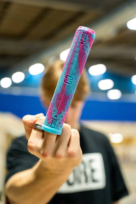 CORE Skinny Boy 170mm Scooter Grips - Refresher (Teal/Pink)