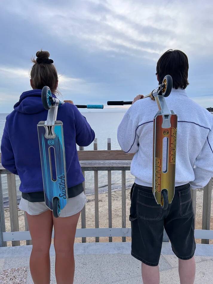 Crisp Switch Stunt Scooter - Royal