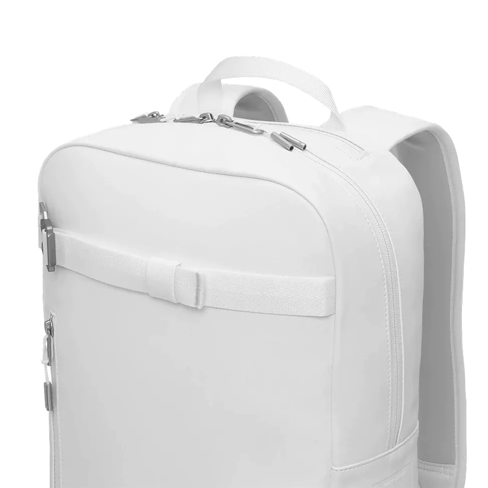 Db The Scholar 17L Backpack - White