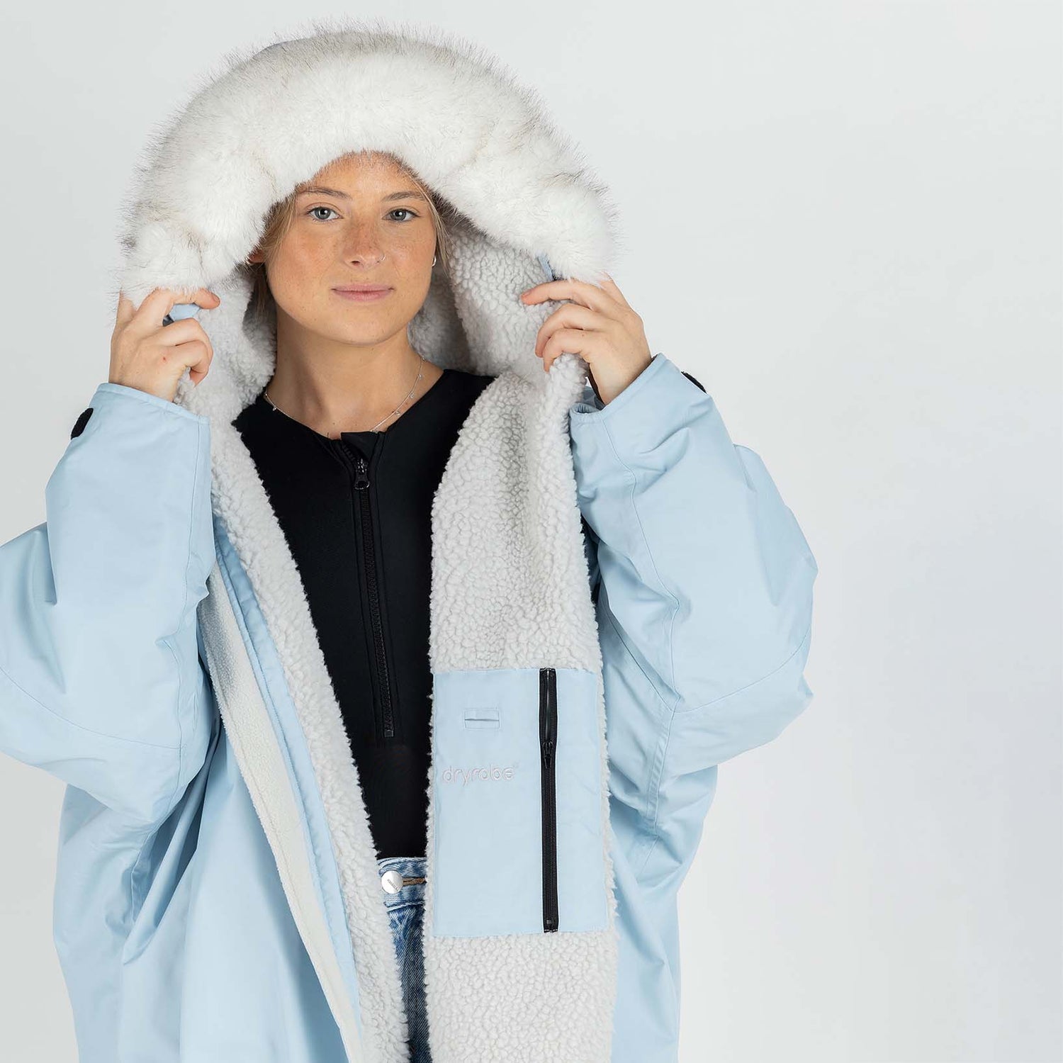 Dryrobe Alpine Adults Advance Long Sleeve Changing Robe - Ice Blue