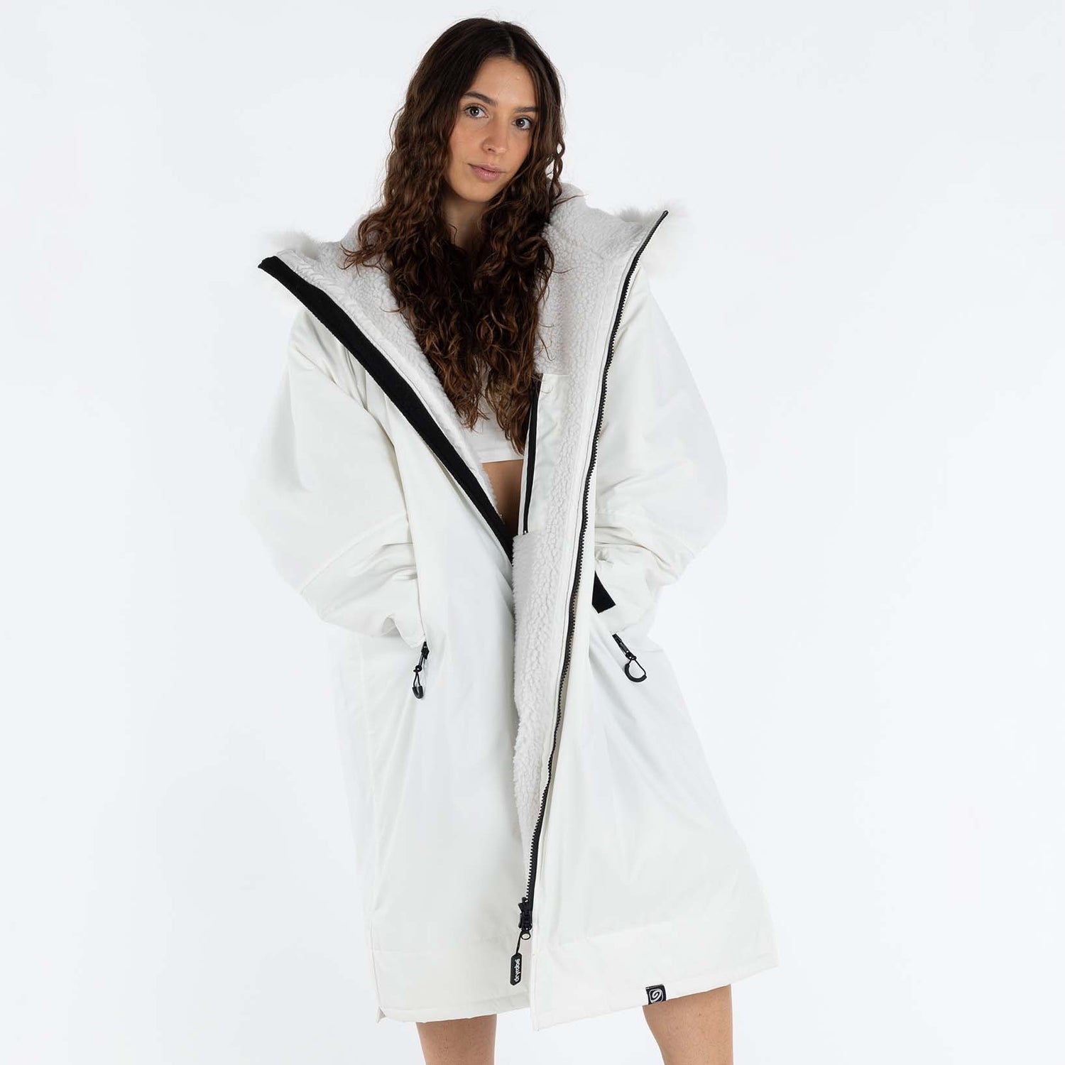 Dryrobe Alpine Adults Advance Long Sleeve Changing Robe - White/Grey