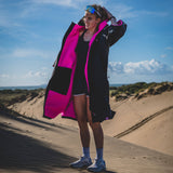 Dryrobe Advance Short Sleeve V3 Changing Robe - Black/Pink