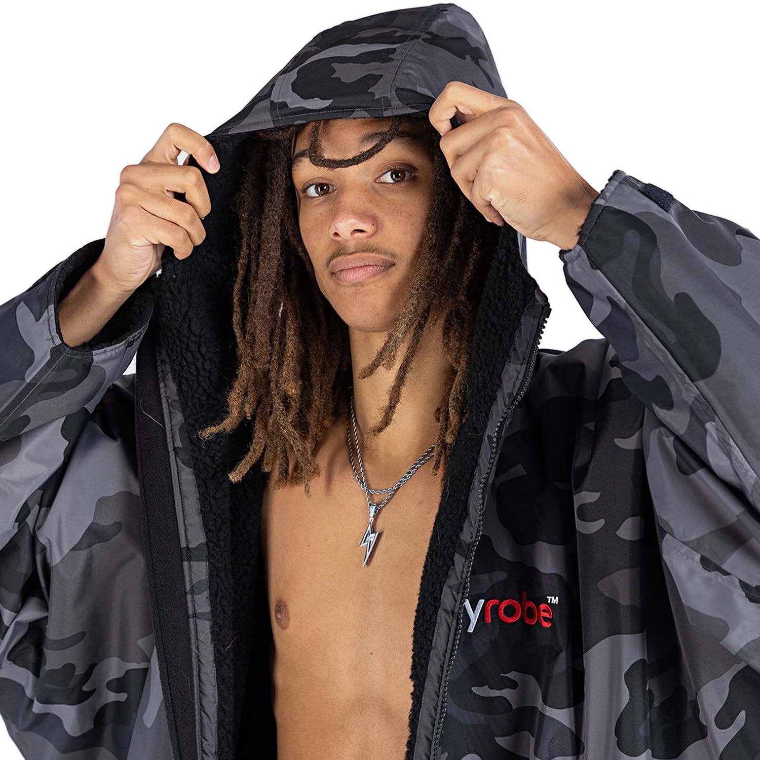 Dryrobe Advance Long Sleeve Changing Robe - Camo/Black