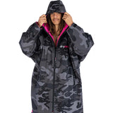 Dryrobe Advance Long Sleeve V3 Changing Robe - Black Camo/Pink