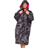 Dryrobe Advance Long Sleeve V3 Changing Robe - Black Camo/Pink