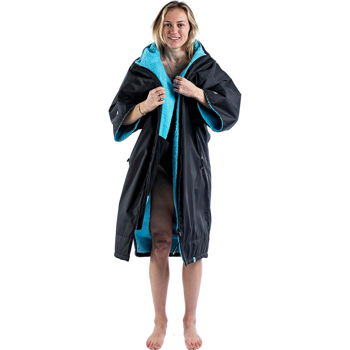 Dryrobe Advance Long Sleeve V3 Changing Robe - Black/Blue