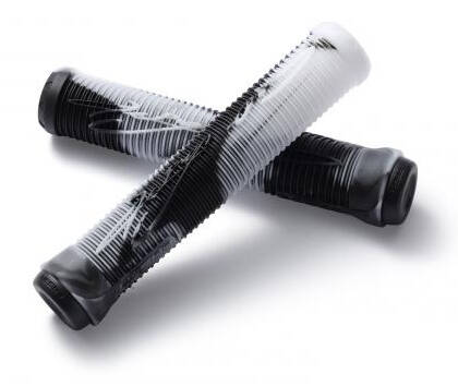 Fasen Fast Scooter Grips - Black/White