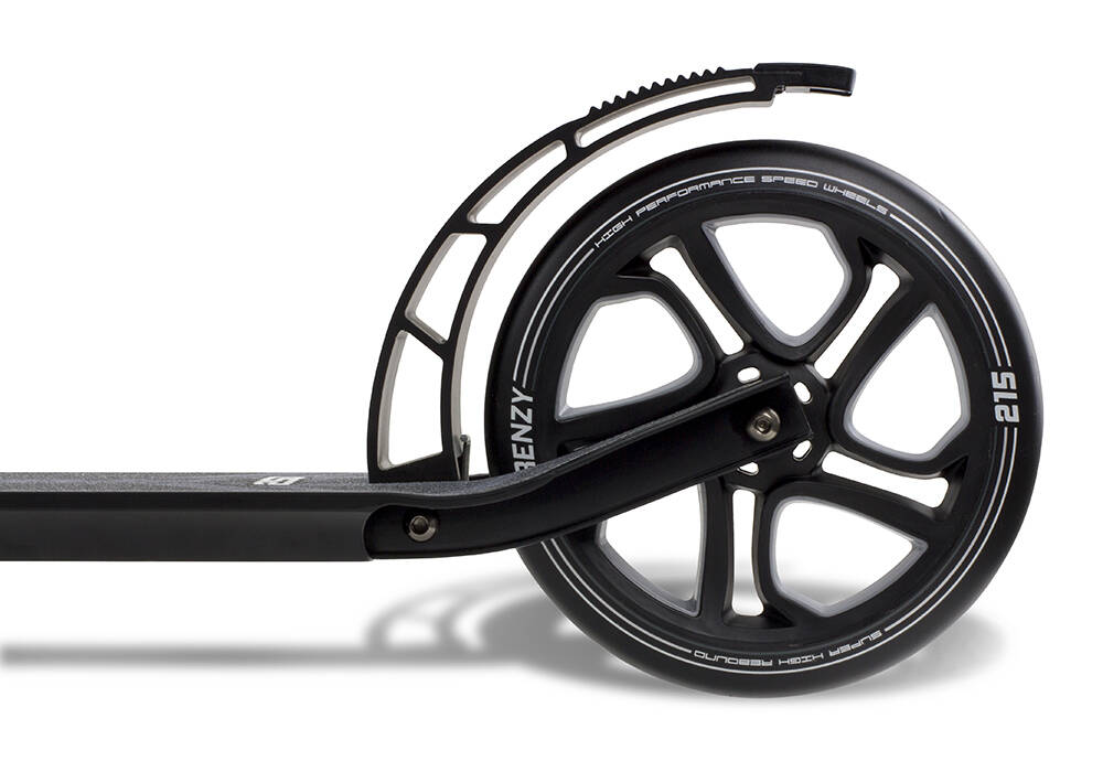 Frenzy 250mm Recreational Complete Scooter - Black