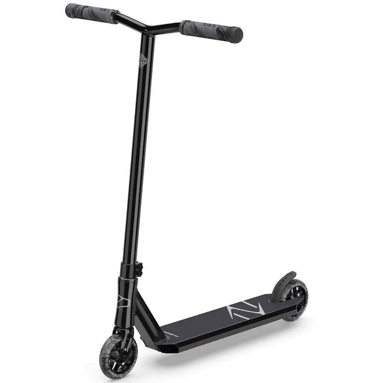 Fuzion Z250 Stunt Scooter - Black