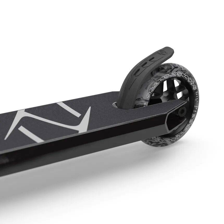 Fuzion Z250 Stunt Scooter - Black