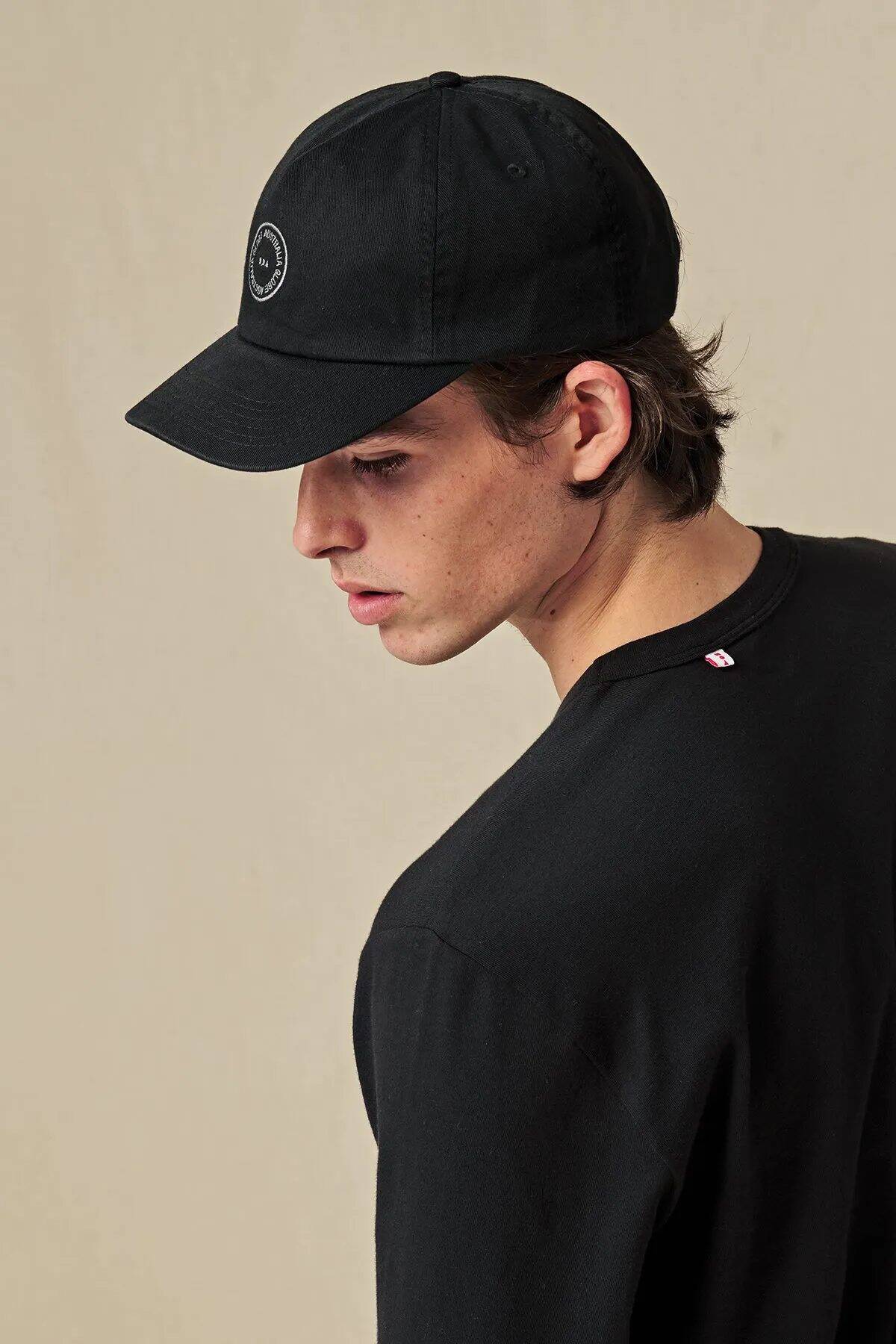 Globe Full Circle Cap - Washed Black