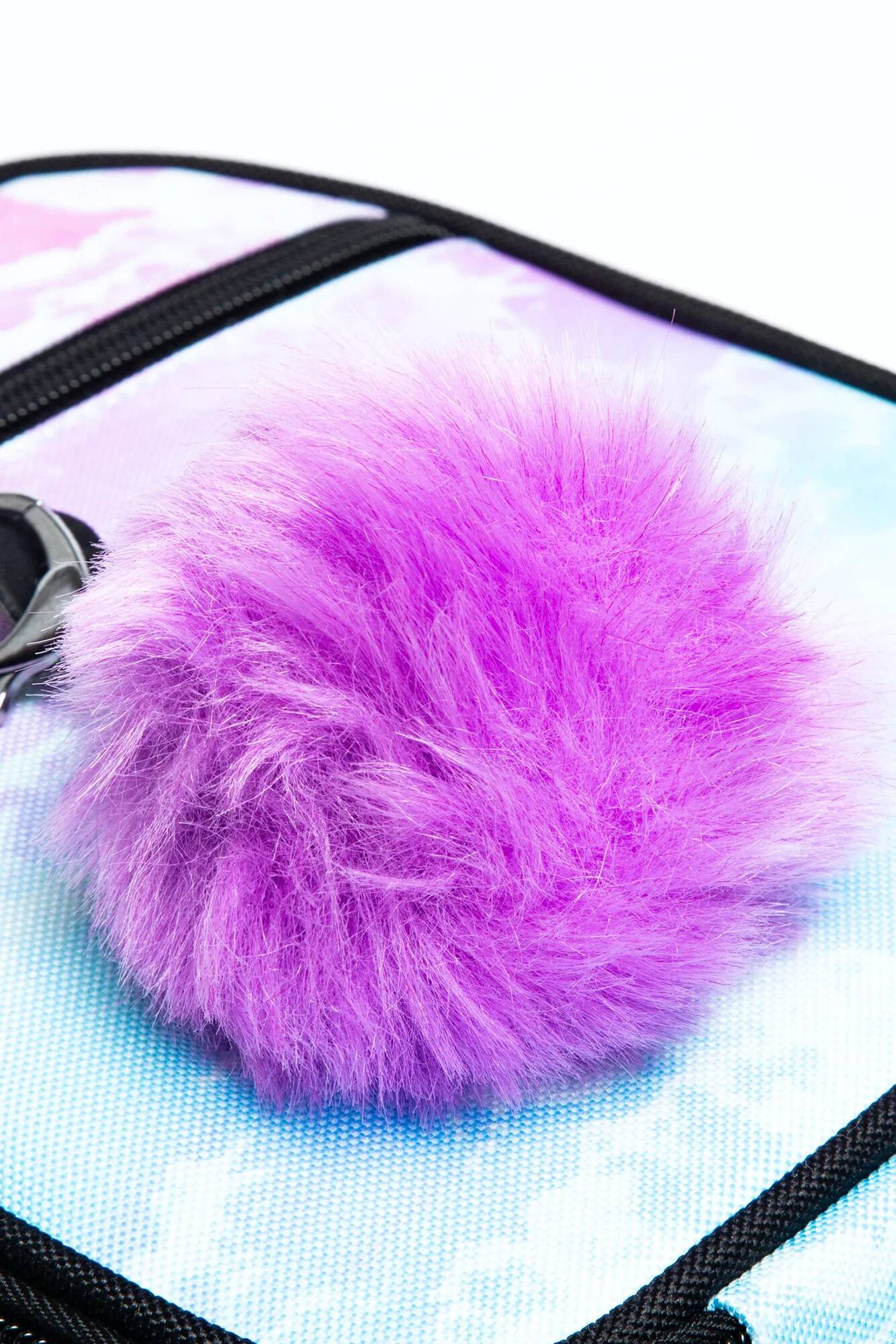 Hype Lilac Clouds Lunchbox - Multi